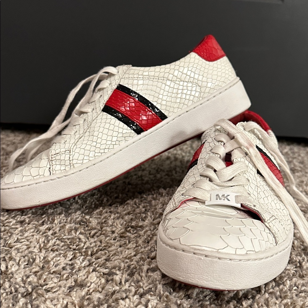 Michael Kors Women’s Size 8